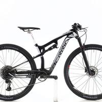 Bicicletta Berria Mako Marathon Carbonio X01 tagli