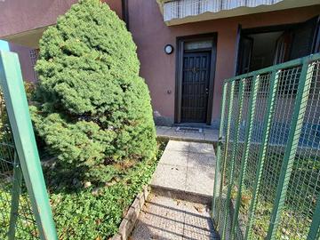 CARONNO PERTUSELLA VILLA A SCHIERA CENTRALE CON BO