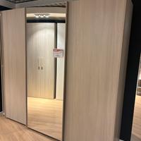 Armadio 3 ante 247cm larghezza