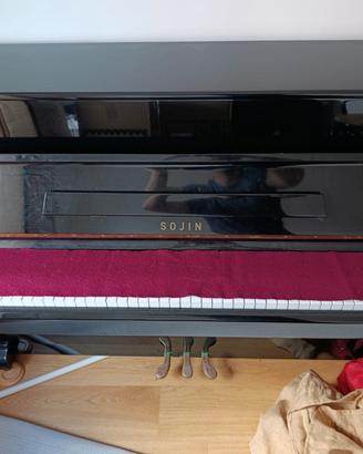 Pianoforte usato della Daewoo