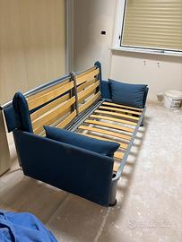 Divano letto completo di materasso