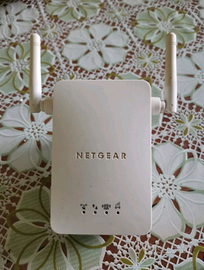 Ripetitore di segnale NETGEAR modello WN3000RP