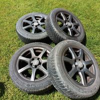 N 4 cerchi in lega con gomme