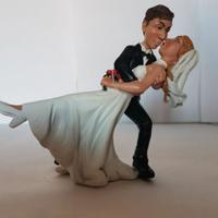Caricatura statua statuina in resina coppia sposi