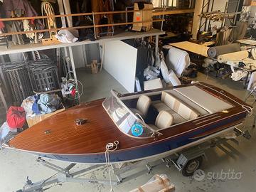 Motoscafo cantieri di Ferrara