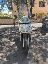 YAMAHA XENTER 150