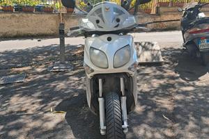 YAMAHA XENTER 150