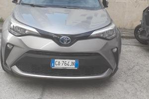 Auto Toyota CHR