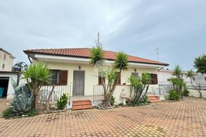 VILLA SINGOLA A CORIGLIANO-ROSSANO