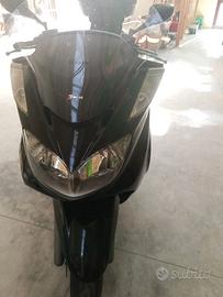 Scooter Yamaha Majesti 400