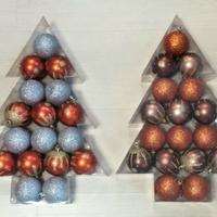 Stock palle di Natale in confezione ad albero