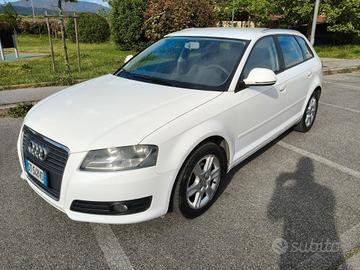 Audi aA3 sportback 1.9 tdi neopatentati