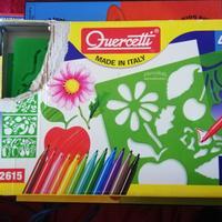 Gioco da tavolo completo di stencil per disegnare