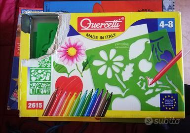 Gioco da tavolo completo di stencil per disegnare