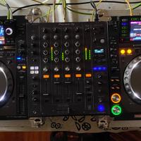CDJ-2000NXS Deck per DJ digitale professionale