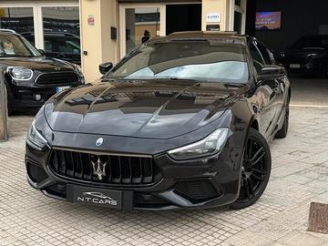 Maserati Ghibli V6 Diesel 275 CV Gransport VERSION