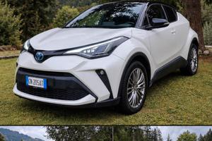 TOYOTA C HR 2.0