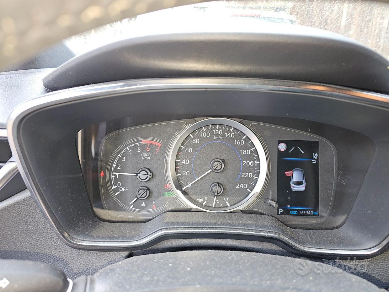 TOYOTA Corolla (2018-->)