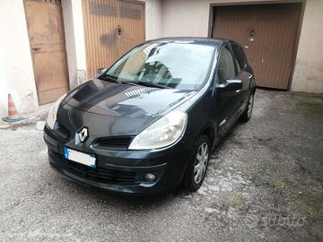 Renault Clio 1.2 B Rip Curl  5p 