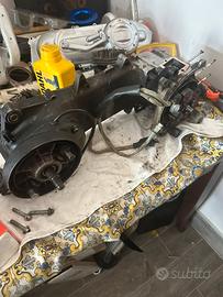Blocco motore piaggio 2t