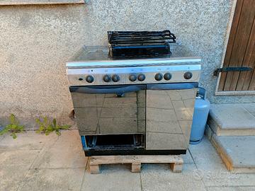 forno a gas ed eletrico