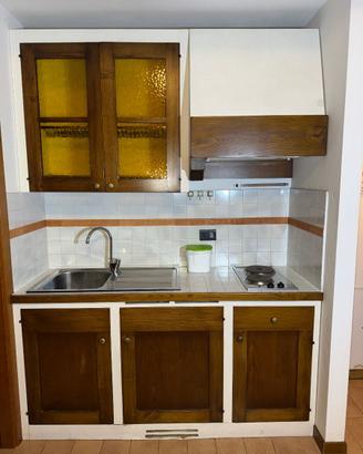 Cucina Rustica in Legno Noce - 1,75 Metri