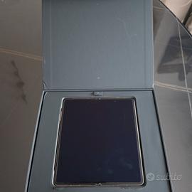 Honor Magic V3