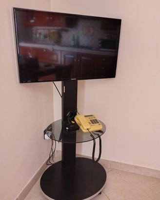 mobile televisore con due ripiani