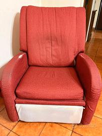 poltrona con meccanismo allungabile 