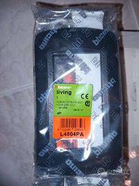 Placca living light L4804PA