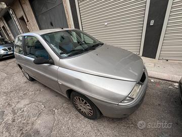 Lancia y elefantino blu 1.2