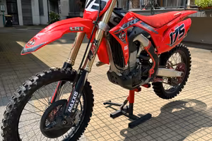 Honda CRF. 450 E