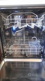 Ariston LFT 114/HA - Lavastoviglie da incasso.