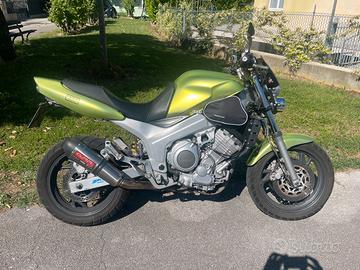 Yamaha 850 Tdm naked