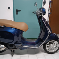 Vespa Primavera 125