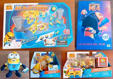 Cattivissimo Me 4 - set giocattoli e libro Minions