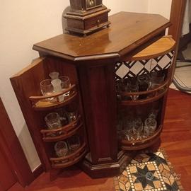 mobile bar in legno massello 