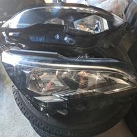 Musata,fari,paraurti,parafanghi Peugeot 3008 cdi 