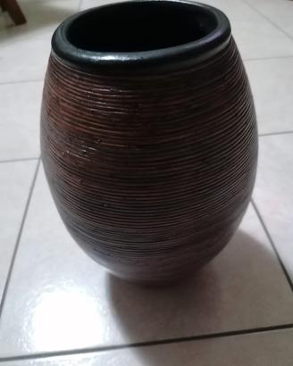 VASO IN CERAMICA 