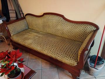 Divano d'epoca 