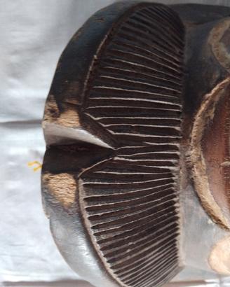 maschera etnica vintage