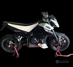 Ktm 690 2•serie 2010