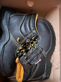 Scarpe antinfortunistiche