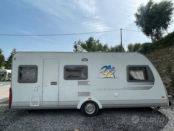 Roulotte "Sudwind Knaus" 6 posti + Veranda