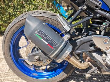 Yamaha yzf r3 2015
