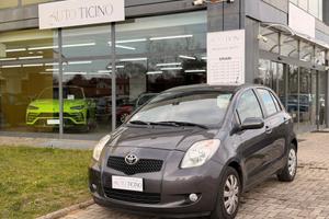 Toyota Yaris 1.3 B 5 porte Navi