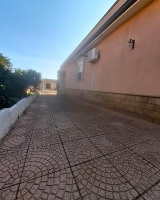 Villetta su lotto di 1000 metri