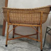 Culla di vimini vintage