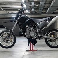 KTM 625 SMC 2006 – RESTAURATA MECCANICAMENTE