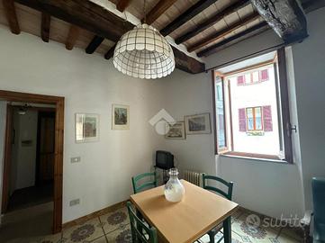 CASA SEMINDIPENDENTE A CANNARA